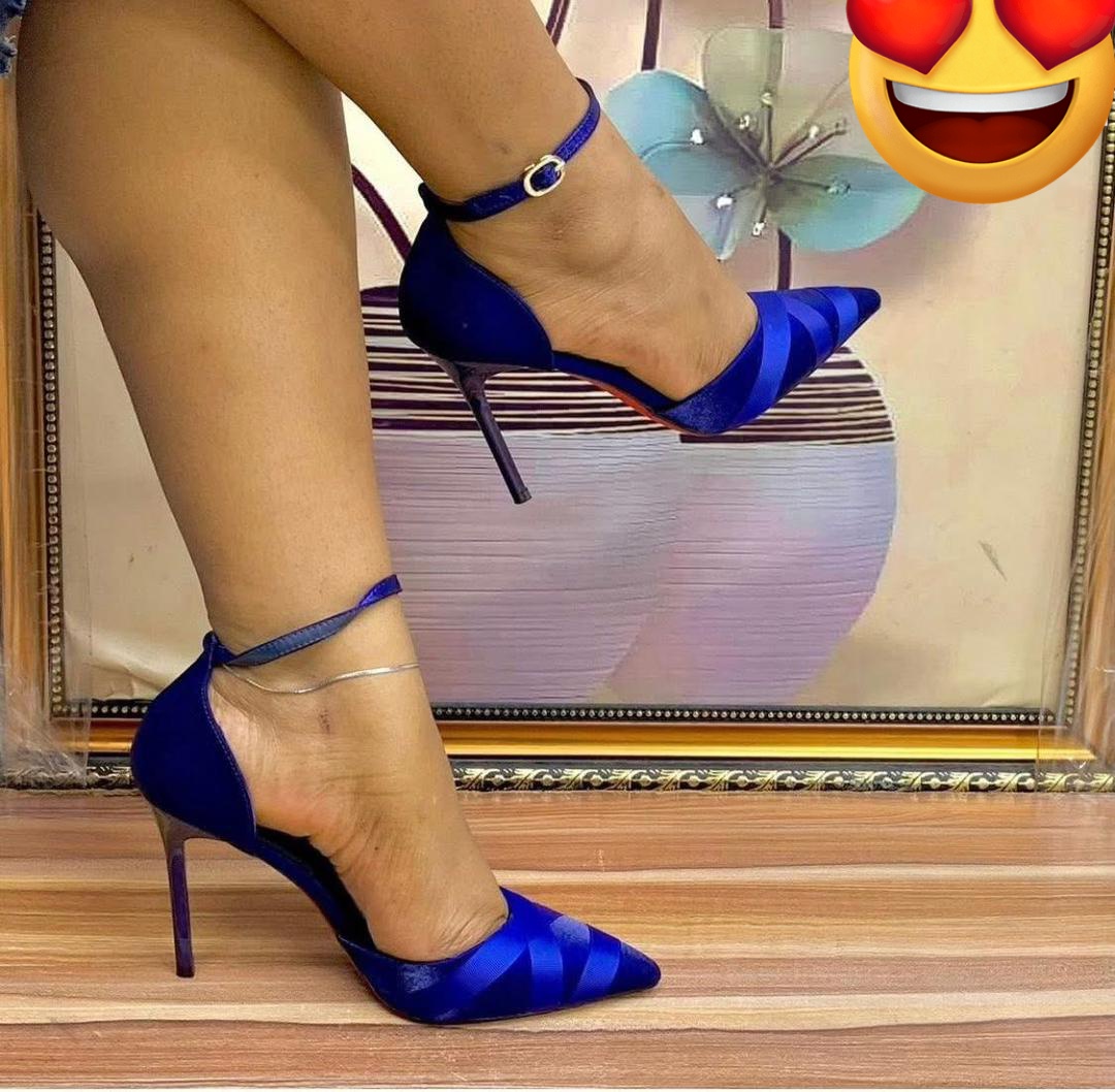 JustWear2's tweet photo. Hello les ladies !☺️
Pointure 37 à 42 
Prix 13000
Wats 680611763
Livraisons et expéditions possibles 
Wc https://t.co/TXoZY6utVs