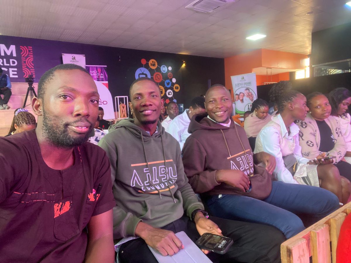 What a day to witness this milestone!!
Congratulations <a href="/arinaitwehannah/">Hannah Arinaitwe</a> upon your <a href="/YoungBranded/">YOUNG & BRANDED</a> podcast launch &amp; making us the <a href="/TrevorNoahFdn/">Trevor Noah Foundation</a> ECM cohort 1 proud. 
 <a href="/YALINetwork/">YALI Network</a> made us family.
<a href="/timothydwambi/">Timothee David 💫</a> 
<a href="/DonPatrick33/">Bugingo D. Patrick</a> thanks a lot, indeed speakers were worthy listening to.