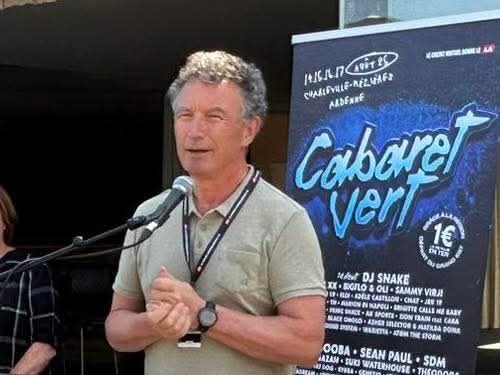 CMZEnOrdre (@cmz_enordre) on Twitter photo 🚨 Demain, #Kneecap (propos antisémites & pro-Hamas) au Cabaret Vert.
Franck Leroy déroule le tapis rouge… avec VOS impôts !
➡️ Le Président de Région sera comptable du moindre dérapage.
Irresponsable. Coupable.
<a href="/RNational_off/">Rassemblement National</a> <a href="/cmz_enOrdre/">CMZEnOrdre</a> <a href="/adrien_DelignyB/">Adrien DelignyB</a> <a href="/ljacobelli/">Laurent Jacobelli</a> 🚨 Demain, #Kneecap (propos antisémites & pro-Hamas) au Cabaret Vert.
Franck Leroy déroule le tapis rouge… avec VOS impôts !
➡️ Le Président de Région sera comptable du moindre dérapage.
Irresponsable. Coupable.
<a href="/RNational_off/">Rassemblement National</a> <a href="/cmz_enOrdre/">CMZEnOrdre</a> <a href="/adrien_DelignyB/">Adrien DelignyB</a> <a href="/ljacobelli/">Laurent Jacobelli</a>