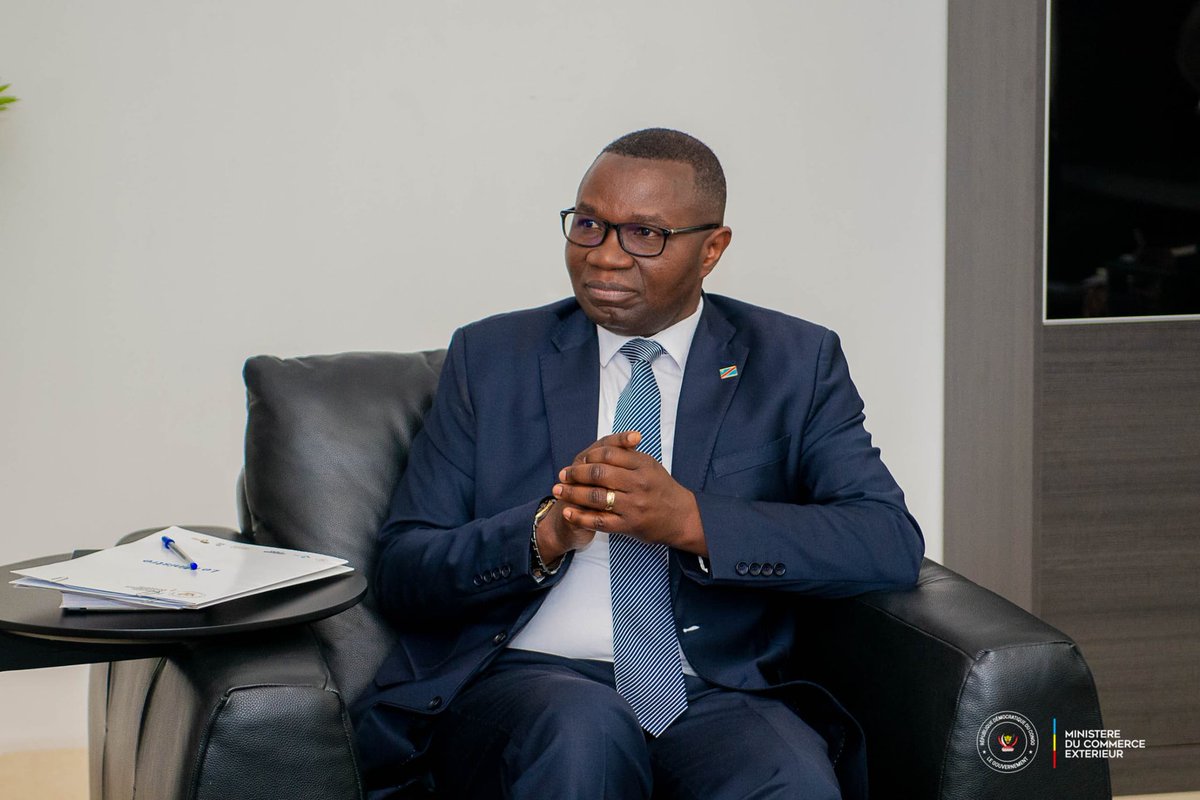 Min. Commerce Exterieur Officiel (@mincomex_rdc) on Twitter photo 16.08.2025 | Kinshasa-RDC
●#AméliorationClimatDesAffaires
Suite aux plaintes et dénonciations de l'Association des Exportateurs du #Cacao_Café de la République Démocratique du Congo et de la Fédération des Entreprises du Congo <a href="/FECRDC/">Fédération des entreprises du Congo</a> - Groupement Territorial de Beni_, 16.08.2025 | Kinshasa-RDC
●#AméliorationClimatDesAffaires
Suite aux plaintes et dénonciations de l'Association des Exportateurs du #Cacao_Café de la République Démocratique du Congo et de la Fédération des Entreprises du Congo <a href="/FECRDC/">Fédération des entreprises du Congo</a> - Groupement Territorial de Beni_,