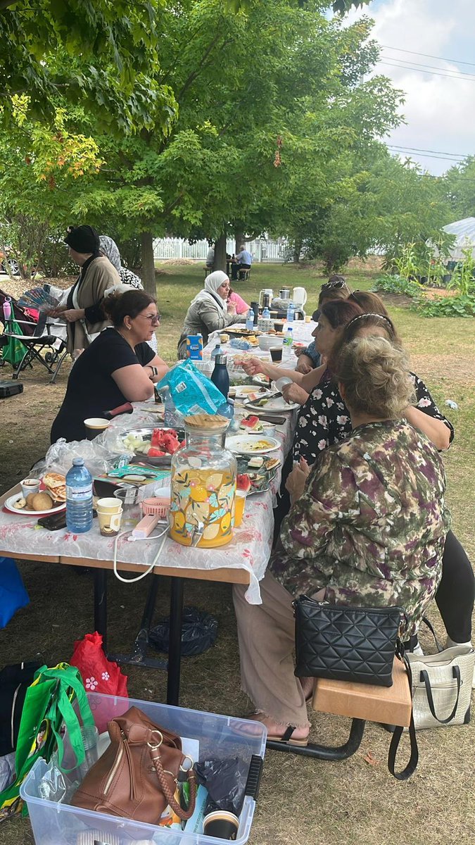 🌿 Moments from the Greenhouse: Where Soil, Stories &amp; Spirits Grow 🌿

Swipe to see the magic! 👉 Join us next week to dig deeper (literally and spiritually).
📍 473 Queen St S, Kitchener | Wednesdays @ 11 AM

#IndigenousWisdom #CommunityRoots #GrowWithPurpose #KitchenerLove