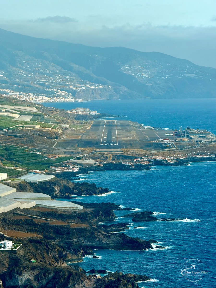 La Palma airport 🛬😊🙏🏻 #lapalma #mazo #airport #runway #canaries #canarias #avgeek