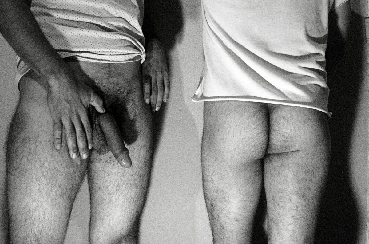 #makeart #backnudeart #photo #photography #shoot #photoshoot #shooting #fitness #fitnessmodel #body #naked #nude #male #model #portrait #hot #sexy #erotic #photo #lgbt #arte #art #nude #photo #watercolor #gay #artnude #gayart #artwork #maledrawing #guy #art #maledrawing #male