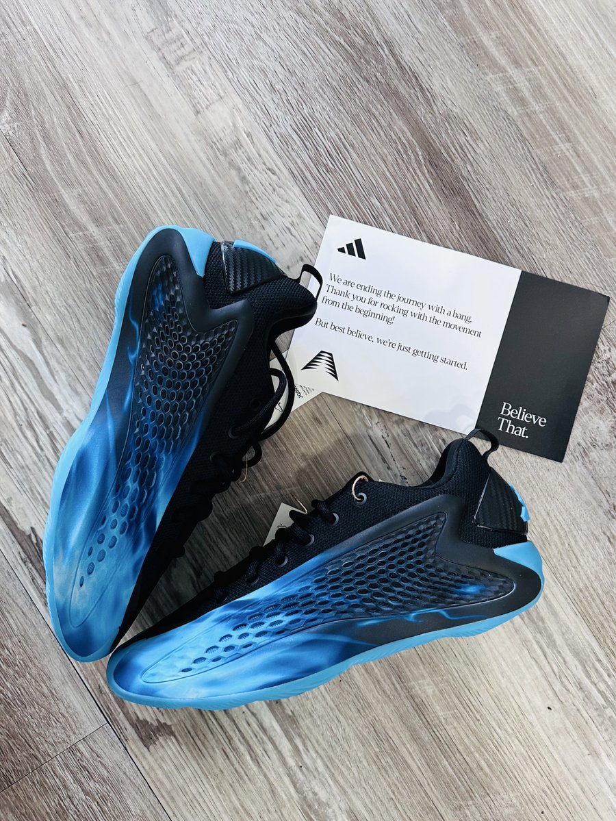 Ticara Devone (@ticaradevone) on Twitter photo Let me join the chat real quick!
Thank you <a href="/JerLisa_Nicole/">With love, JerLisa Nicole</a> <a href="/_M5JC/">miles</a> <a href="/adidasHoops/">adidas Basketball</a> for the AE 1 Low x CLOT collab! The perfect shades of blue 💙🙏🏾 Let me join the chat real quick!
Thank you <a href="/JerLisa_Nicole/">With love, JerLisa Nicole</a> <a href="/_M5JC/">miles</a> <a href="/adidasHoops/">adidas Basketball</a> for the AE 1 Low x CLOT collab! The perfect shades of blue 💙🙏🏾