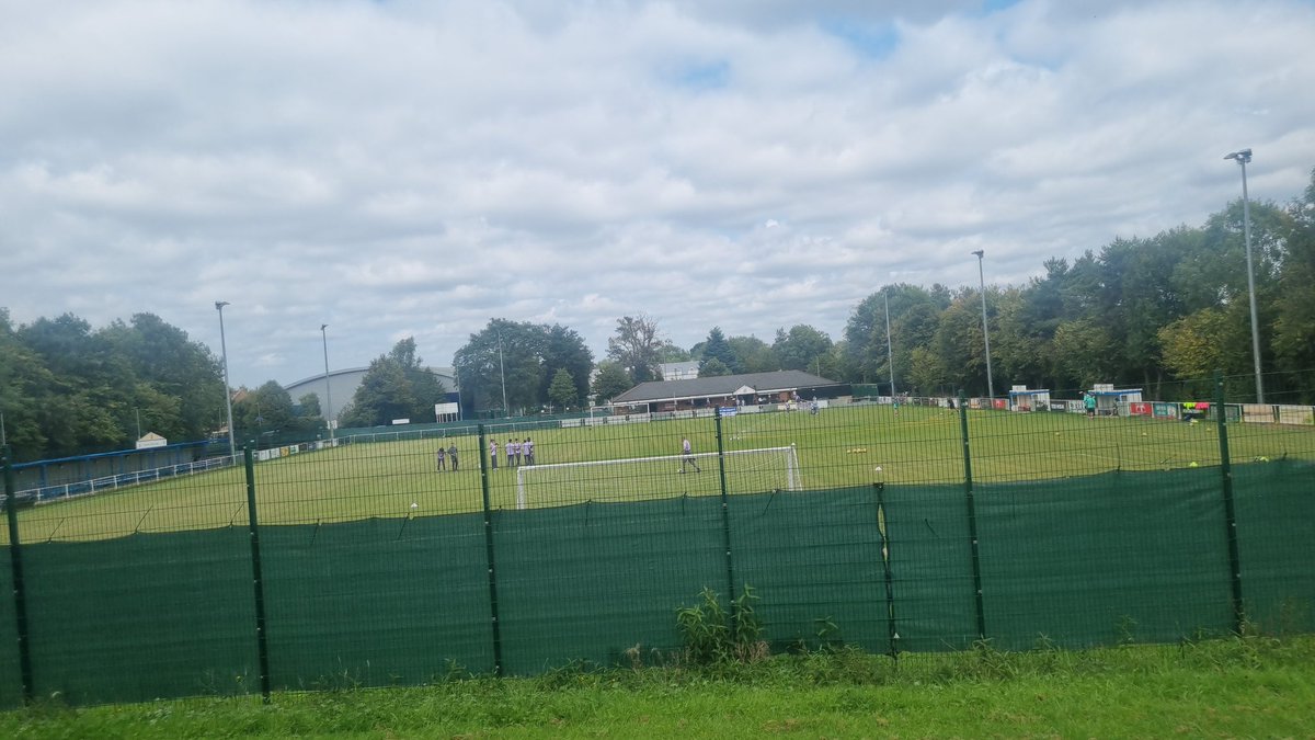 Good game down at hollyhedge Park <a href="/WythenshaweFC/">Wythenshawe Football Club</a> unfortunately with Joel's injury speedy recovery to him #JamesKinsey what a guy