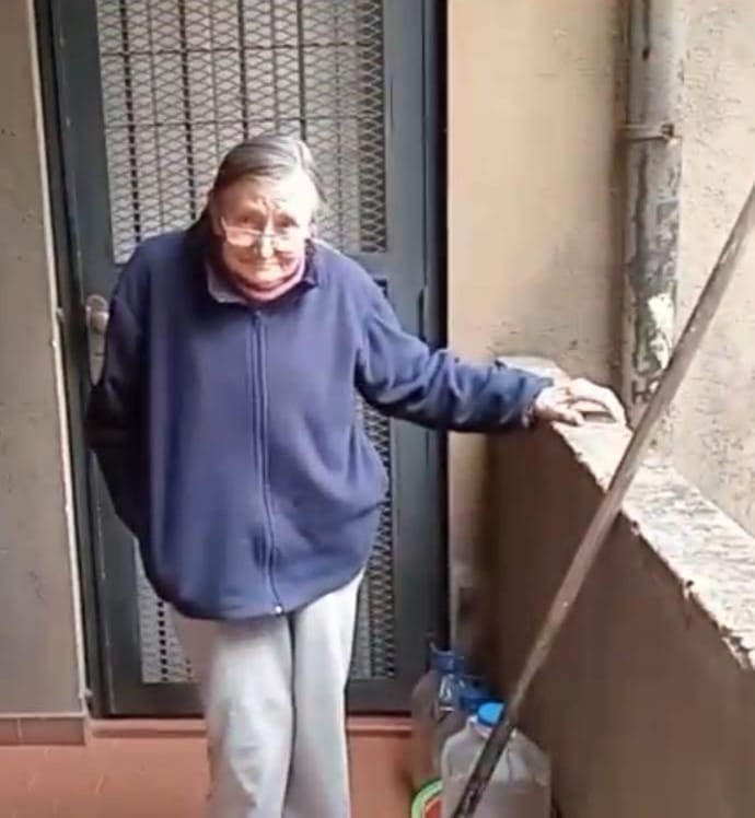 NogueraAde's tweet photo. personas con enfermedades crónicas.

📌 Reclamos realizados:

Aguas Santafesinas (ASSA)

Ente Regulador de Servicios Sanitarios (ENRESS)

Gobierno de Santa Fe

⚠️ Exigimos solución urgente y restablecimiento del servicio.
El acceso al agua potable es un derecho básico. https://t.co/OwgUAb3nNT