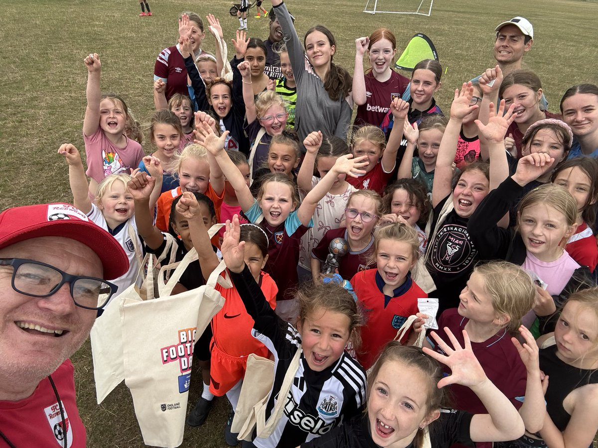 FC Redwing Girls tweet media