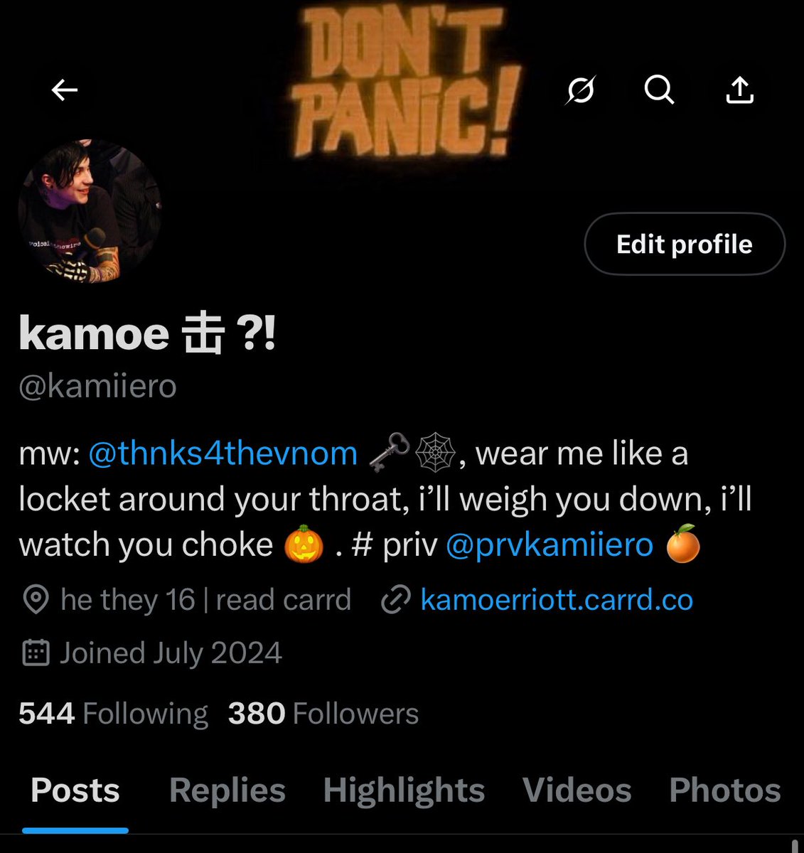 kamiiero's tweet photo. guys don’t forget about me pookies… (spot the differences pls hihih) https://t.co/0yLNQtrsUK