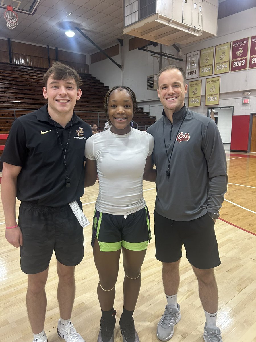 Had a great day at <a href="/JC_BobcatsWBK/">Jones Women’s Basketball</a> Elite Camp today thanks to Coach <a href="/GriffinCheatham/">Griffin Cheatham</a> <a href="/tmagee2/">trista magee whitman</a>  and Coach <a href="/JacksonDelk45/">JD Delk</a> for hosting a great camp glad I was able to make it.
<a href="/CoachGoss01/">Shayla Goss</a> <a href="/PicayuneWBB/">Picayune Memorial High School Lady Tide WBB</a> <a href="/ShantiaMoo70427/">Shantia Moore</a> <a href="/anthony_moore83/">Anthony Moore</a>