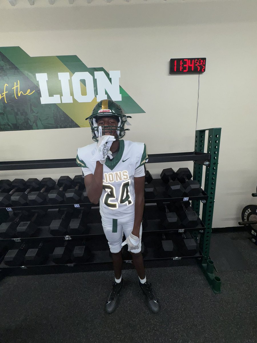 RoderickMjr4's tweet photo. #BeGreat #24🤫 https://t.co/jE3gttasRI