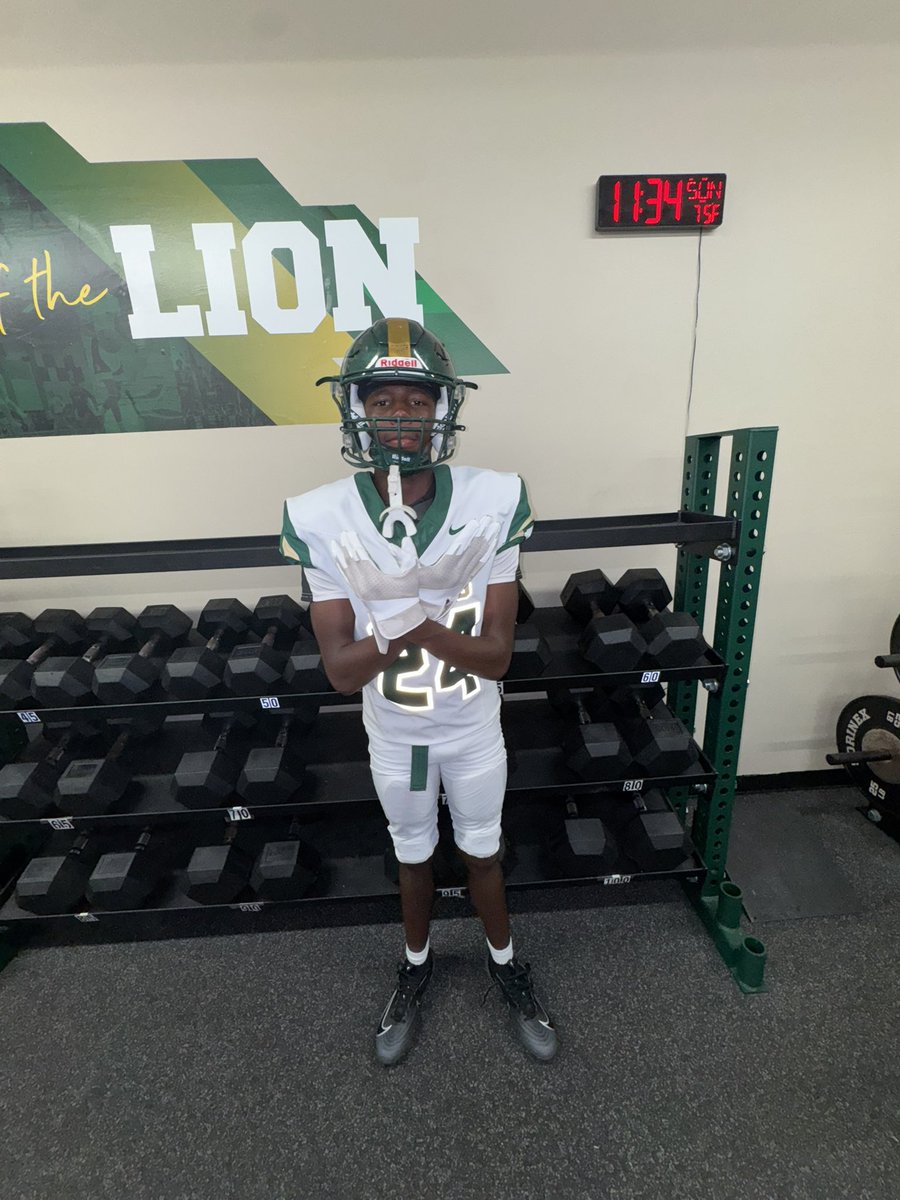 RoderickMjr4's tweet photo. #BeGreat #24🤫 https://t.co/jE3gttasRI