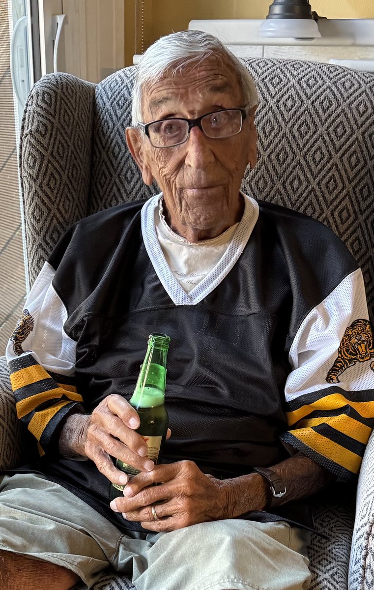 Tim Tuck tweet media