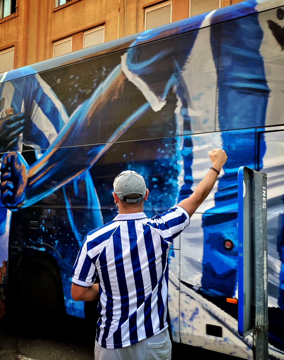 💙🤍🔵⚪️ Aupa Real ⚪️🔵💙🤍

<a href="/RealSociedadEUS/">Real Sociedad Fútbol</a> 

#ValenciaRealSociedad