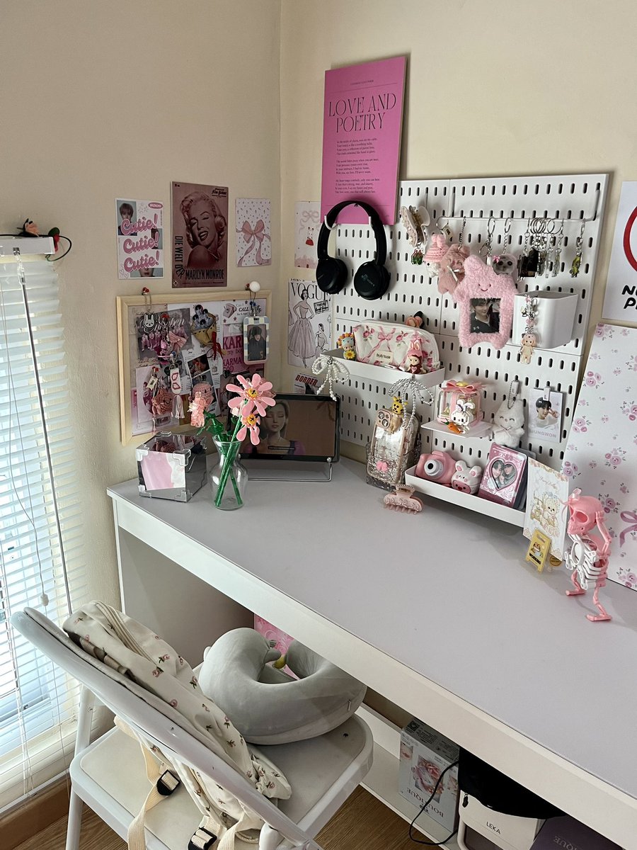 𝙖 𝙧𝙞𝙨 tweet media