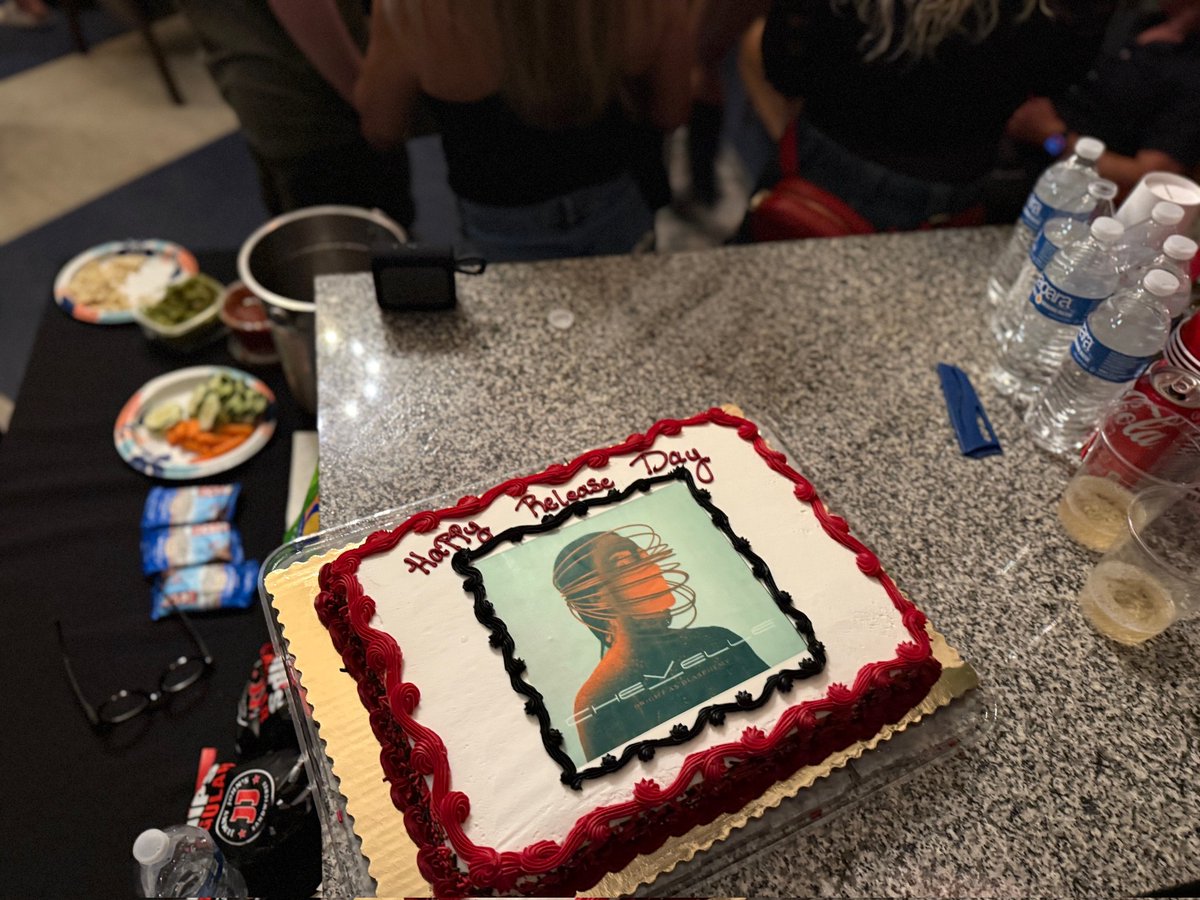 Chevelle tweet media