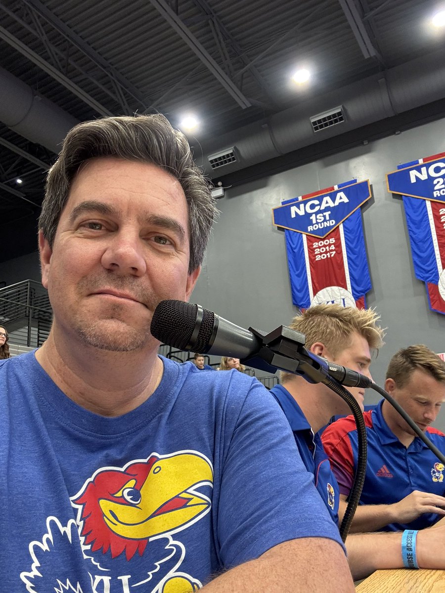 Honored to be back at my Alma Mater and behind the 🎤 for <a href="/KUVolleyball/">Kansas Volleyball</a> 🏐 ❤️💙