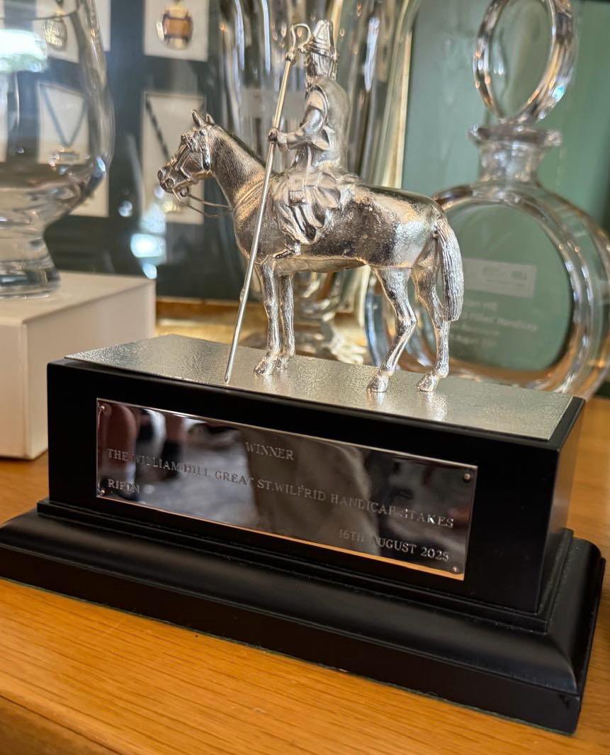 The Horse Watchers (@horsewatchers1) on Twitter photo A 14th career win for Intervention & his biggest yet as he lands the Great St Wilfrid at <a href="/RiponRaces/">Ripon Races</a> under William Pyle for <a href="/MickApplebyUK/">Mick Appleby Racing</a>. An amazing day, well done to all involved ⚫️🟠🏆 A 14th career win for Intervention & his biggest yet as he lands the Great St Wilfrid at <a href="/RiponRaces/">Ripon Races</a> under William Pyle for <a href="/MickApplebyUK/">Mick Appleby Racing</a>. An amazing day, well done to all involved ⚫️🟠🏆
