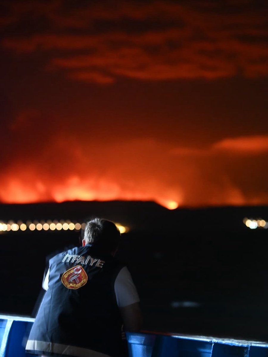 Tarihi topraklarımızda, maalesef yine büyük bir yangınla mücadele ediyoruz! #Çanakkale