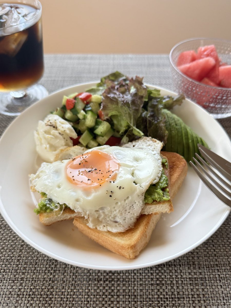 Chii2025525's tweet photo. アボカドをたっぷり食べたかった少しメキシカンなブランチ

夏も後半に入りましたね https://t.co/AtU7Gk9YNQ
