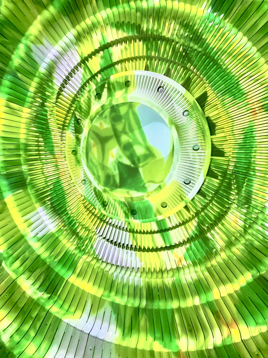 MOA美術館 ② 

人は信念、観念というフィルターでこの世界を眺めている

自分の世界を創るとは、どんなフィルターを選ぶかということ

豊かさを育て、それを味わう為に僕は、今この瞬間もイメージを掻き立て、心の宇宙を限りなく広げて行く