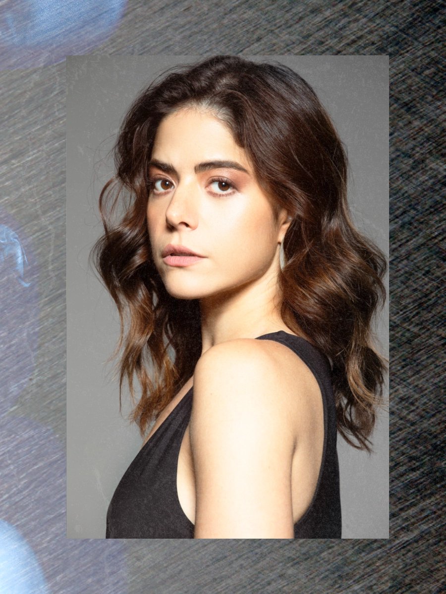 #ACPT 

La ACPT e Iridiscente Producciones les invitan a la Inauguración de la Exposición "En primera fila: Imagen y Documento" por los 30 años de la ACPT. ✨

Apadrinados por Luis Mario Moncada (Coordinador Nacional de Teatro) y la actriz Adriana Llabrés.