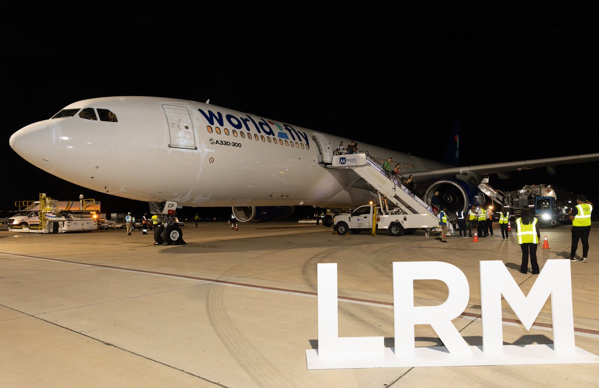 LaRomanaAirport's tweet image. Hey there! It's Saturday and we've got #World2Fly flying in from #Madrid to #LaRomanaAirport. We're thrilled to be connecting #Spain and the #DominicanRepublic with our top-notch service. Let's make your travel experience smooth and enjoyable! ✈️ 🌍 🇪🇦

@world2fly