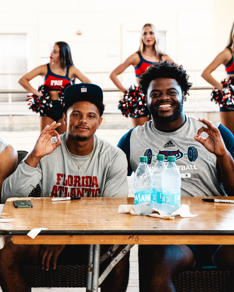 Fan Fest!

#WIP🏝️