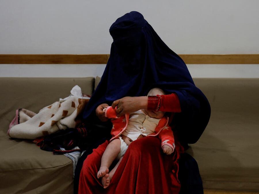 Afghanistan. Les talibans interdisent aux femmes de suivre une formation de sage-femme: «Cela entraînera la mort de femmes et de filles» limportant.fr/infos-selectio… #Rediff