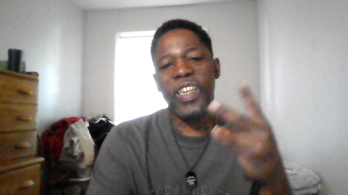 marchello3323's tweet photo. yea this me the owner of/zone 123 the label group inc. https://t.co/jBWRXXVa3u