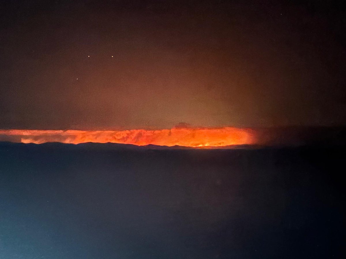 Bırakın maç konuşmayı, sanal gündemlerle uğraşmayı. Ülkemin her yeri yanıyor. Anlık Gelibolu.. Alev topuna döndü her yer. uyuma yeter artık de.. #GeliboluYanıyor