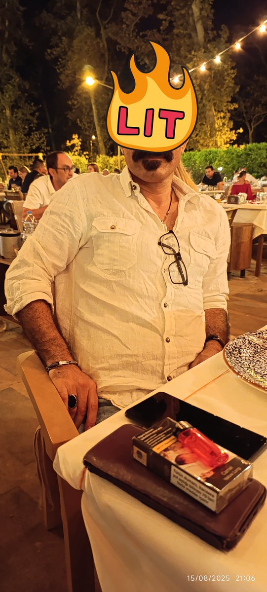 Bu gece yalnızım çift arkadaşlar ve tek bayan da olur davetler açığım ey Manisa İzmir💗❤️💖