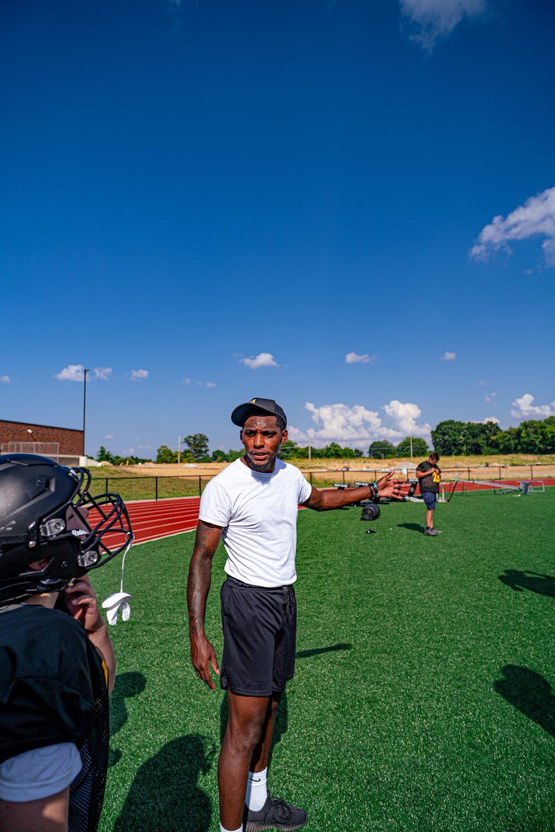 Coach Ball tweet media