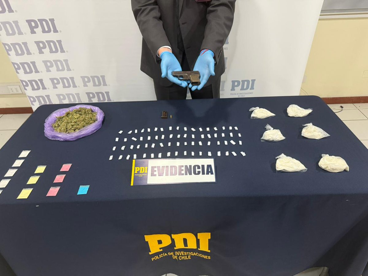 Portaba arma de fuego y drogas: Detienen a mujer tras dejar a hombre en riesgo vital en Illapel miradiols.cl/2025/08/16/por…