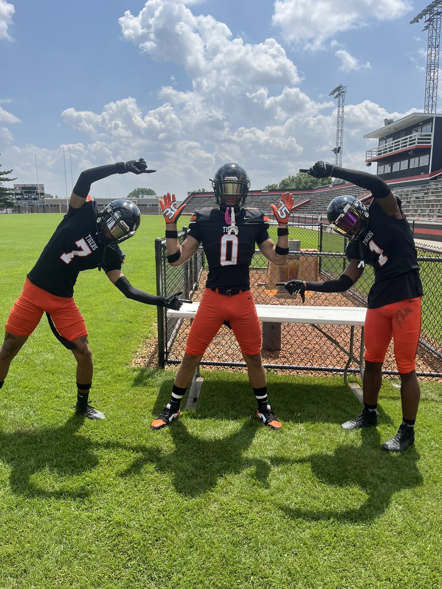 Year 4🪖 #gobigorgohome #agent0 #island