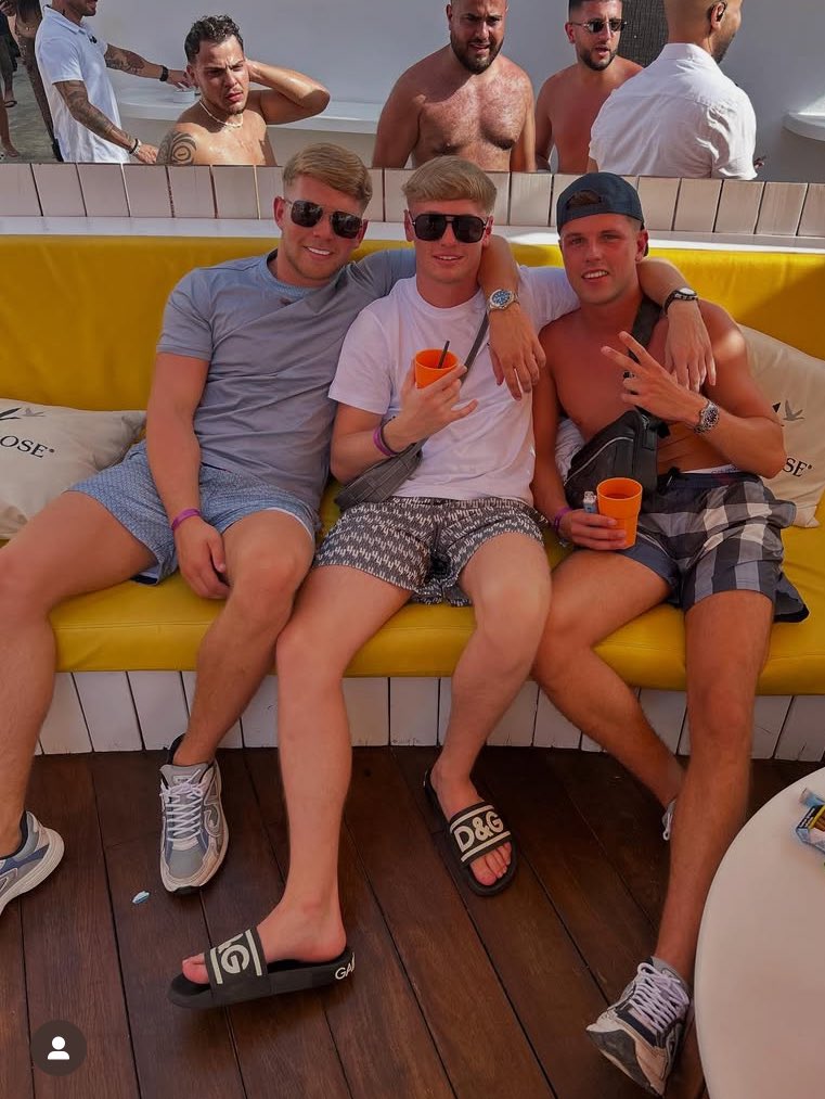 Scouser (@gayscouse32) on Twitter photo 