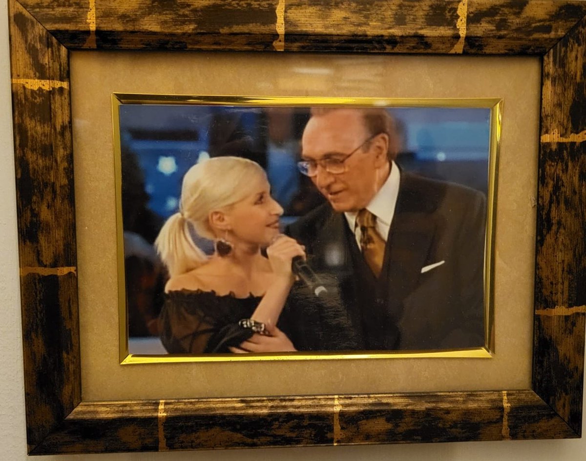 Pippo, grazie ❤️💔
Mi hai cambiato la vita 

Riposa in pace 
#PippoBaudo