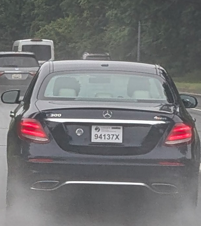 FakeTagsDC's tweet photo. Date: 08/01/2025
Location: N Capitol at Michigan
Issue: Virginia temp tag (fake?) with $6,680.00 in unpaid DC fines. Tipster says: "This guy sped by me so fast which wouldn't have been so problematic if he wasn't halfway in my lane when he did it." https://t.co/w4C1tP3yeO