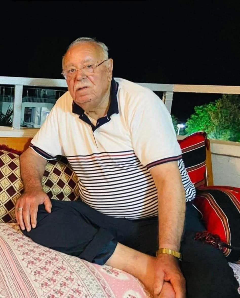 Ak Parti Şanlıurfa İl Yönetim Kurulu Üyesi Selahattin Güneş’in babası İsmail Güneş vefat etmiştir
 Merhuma Allah’tan rahmet kederli ailesine de sabırlar dileriz