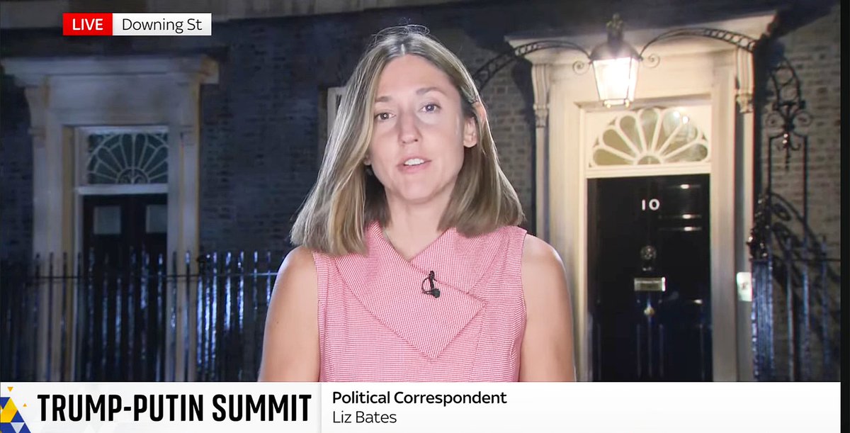 LightHackers's tweet image. Full on glamour lighting rig this evening for Political Correspondent @wizbates in Downing Street, on a 3 way LIVE cross in the 10 with @IvorBennett in Alaska and @skygillian presenting from the studio.
