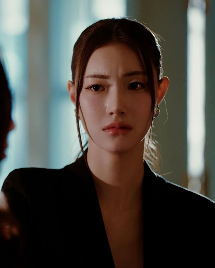 imagine these two divas in a room together