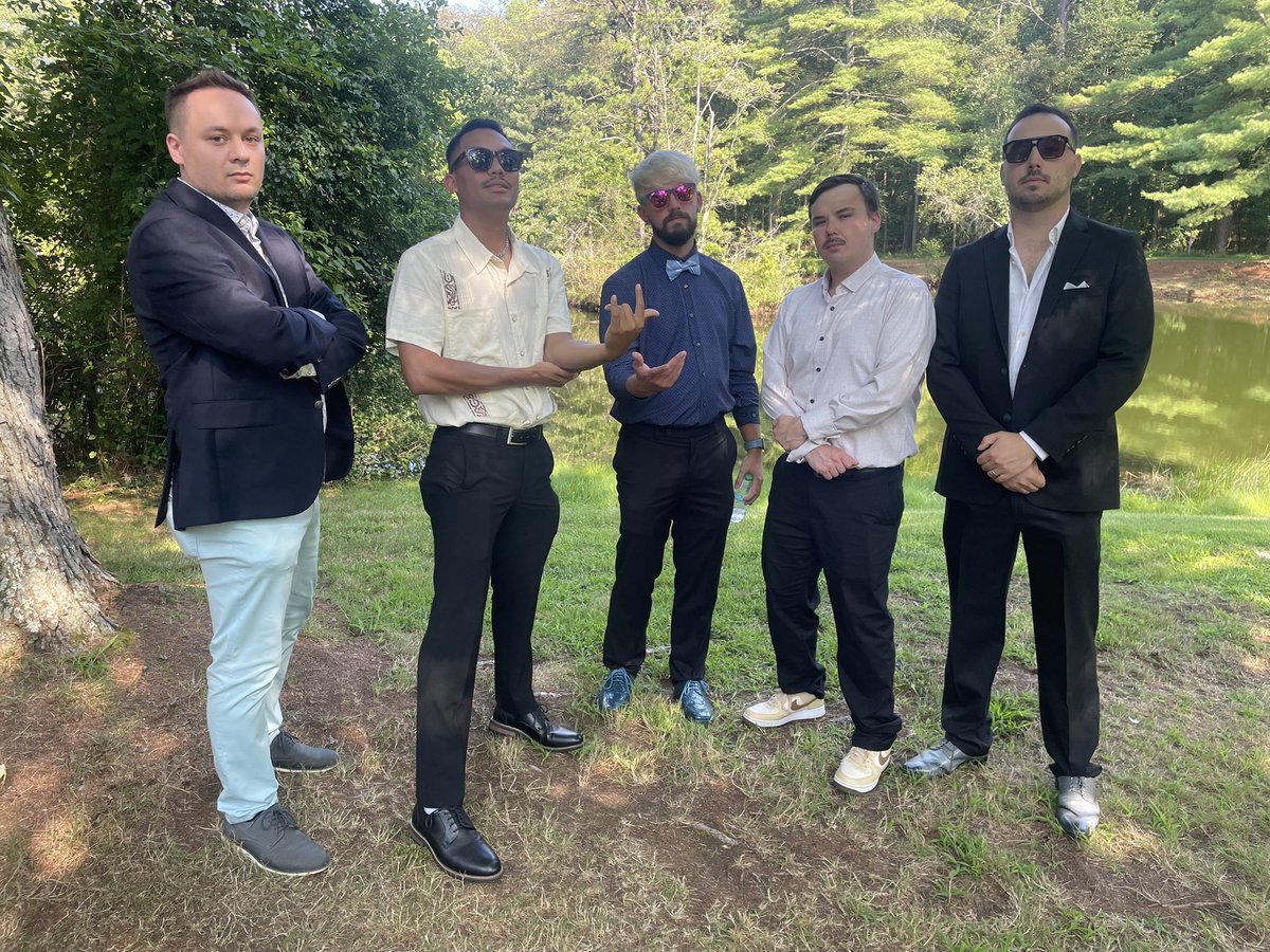 5 members of the <a href="/TOECARNews/">TOECAR</a> family, all in the same place 💯
