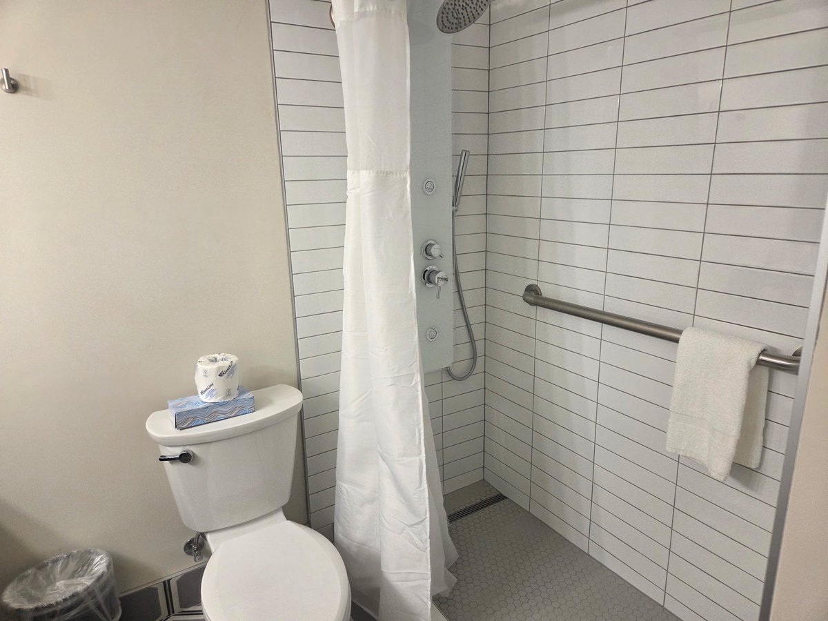 cnote_vegas's tweet photo. Room pics remodel 4Q #NotMyPics
#Vegas #Fremont https://t.co/6wVwDauFO0
