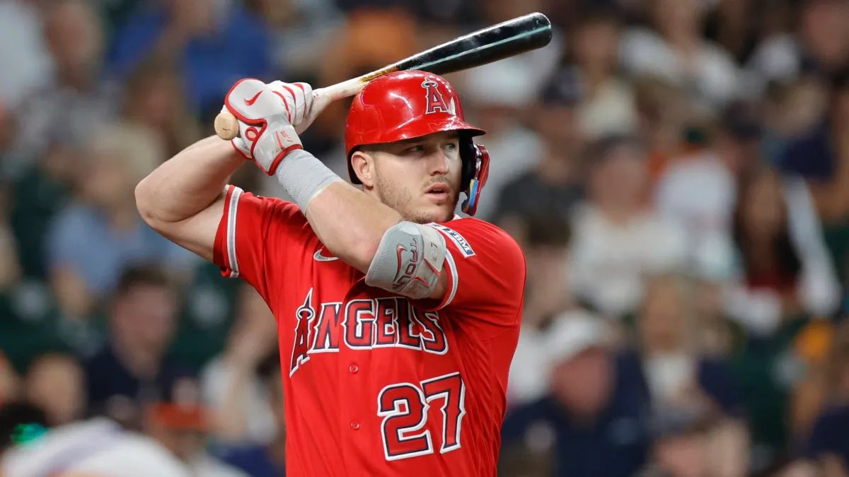 Mike Trout is 2 homers away from #400 🤩

Are you backing him at +1800 to hit them both tonight 👀