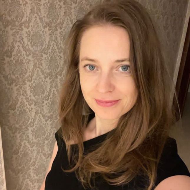 Can anyone say Hi to me?😄☺️