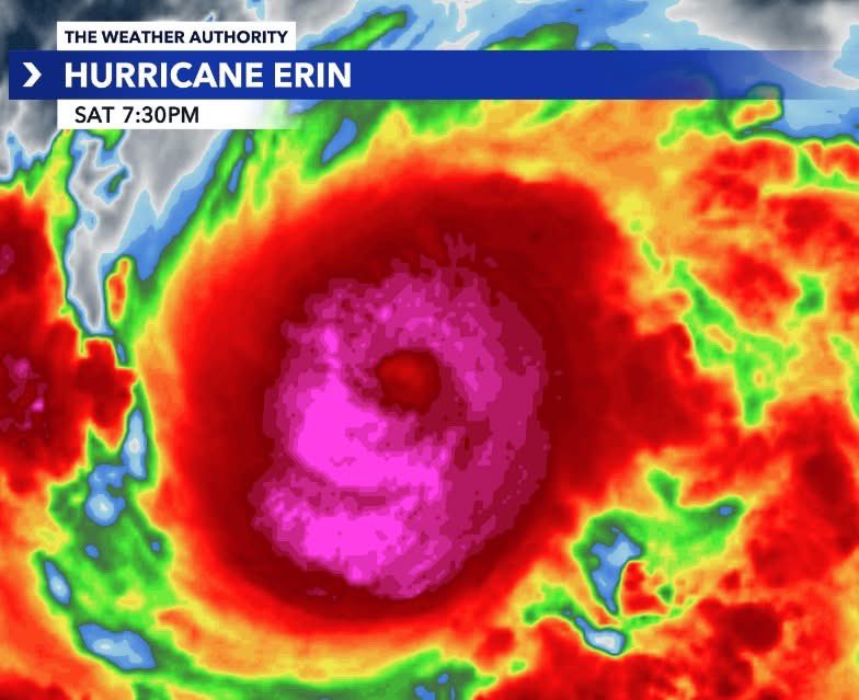 MattDevittWX's tweet photo. This is a real satellite image. The skull of Hurricane #Erin. https://t.co/VWUEC0lFAu