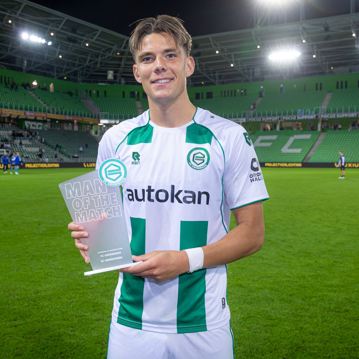 3⃣ punten
2⃣ goals
1⃣ 𝐦𝐚𝐧 𝐨𝐟 𝐭𝐡𝐞 𝐦𝐚𝐭𝐜𝐡

Gefeliciteerd Binni 👏

#GROHEE