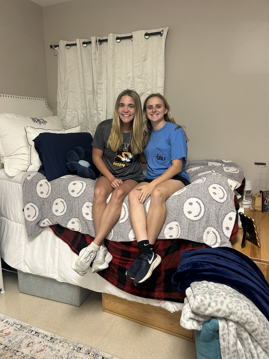 𝙃𝙤𝙢𝙚 𝙎𝙬𝙚𝙚𝙩 𝙁𝙪𝙡𝙩𝙤𝙣 ❤️

Your favorite Tribe has officially arrived! 

#RollTribe | #WinnersOnly