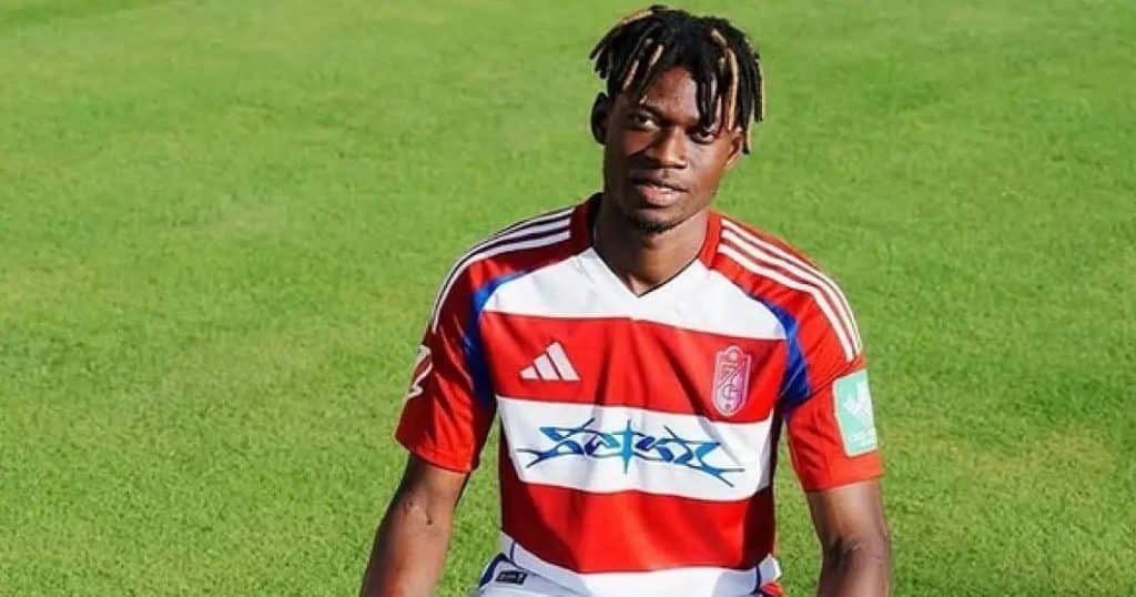 Jorge Rodríguez #Scouting (@analisis_rfef1) on Twitter photo Jugador a seguir ⚽️👀 <a href="/LaLiga2/">LALIGA HYPERMOTION</a>
Oscar Nassei (2005) <a href="/GranadaCF/">Granada CF ❤️⚪️</a>
Central reconvertido en Lateral, un portento físico, con una zancada destacable y una velocidad muy TOP que le permite incorporarse al ataque con fluidez.
Bien en juego aéreo: técnica + potencia.
Ganador de duelos. Jugador a seguir ⚽️👀 <a href="/LaLiga2/">LALIGA HYPERMOTION</a>
Oscar Nassei (2005) <a href="/GranadaCF/">Granada CF ❤️⚪️</a>
Central reconvertido en Lateral, un portento físico, con una zancada destacable y una velocidad muy TOP que le permite incorporarse al ataque con fluidez.
Bien en juego aéreo: técnica + potencia.
Ganador de duelos.