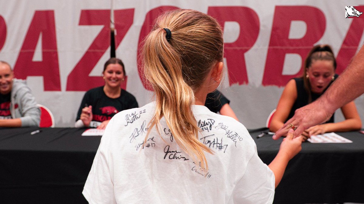 Razorback Volleyball tweet media