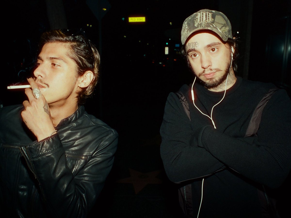 1205ive's tweet image. 